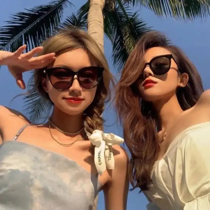 所以,和黑粉结婚了